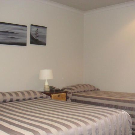 Bristol Motel Ъпър Хът Екстериор снимка